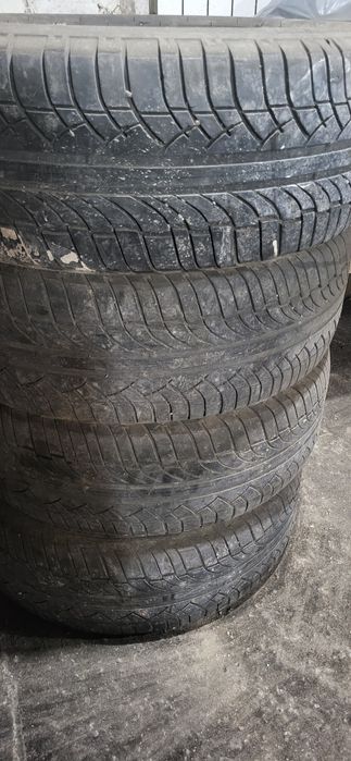 Продам шины 4 комплект б/у