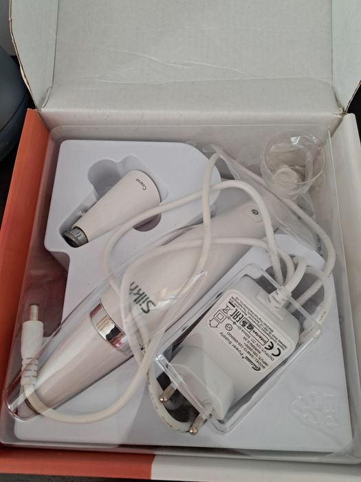 Aparat de curatare cu microdermabraziune