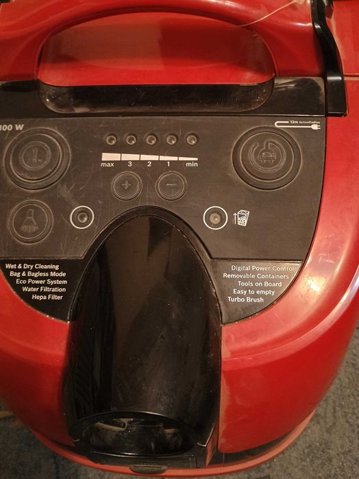 Aspirator bosch AquaWash&Clean