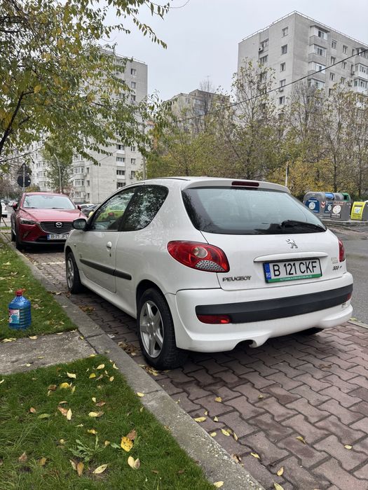 Vand Peugeot 206+