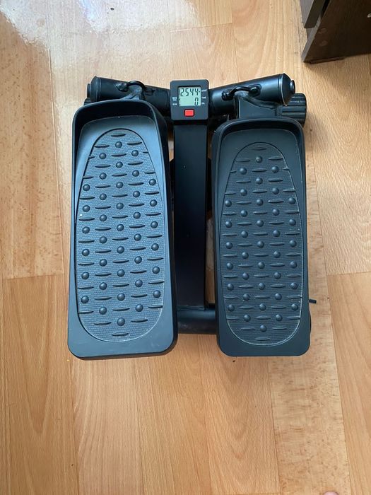 Продаётся шагомер новый