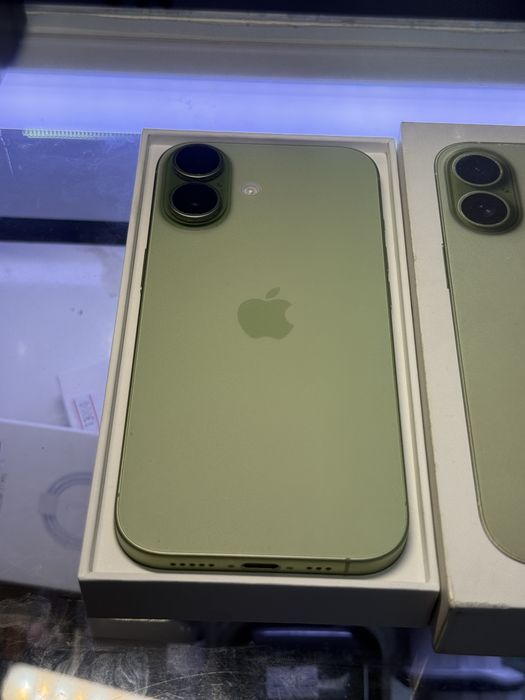 iphone 17 в идеальном состояний