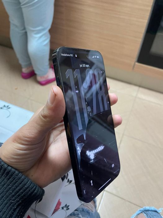 Iphone 14 pro max 76% schimb vand