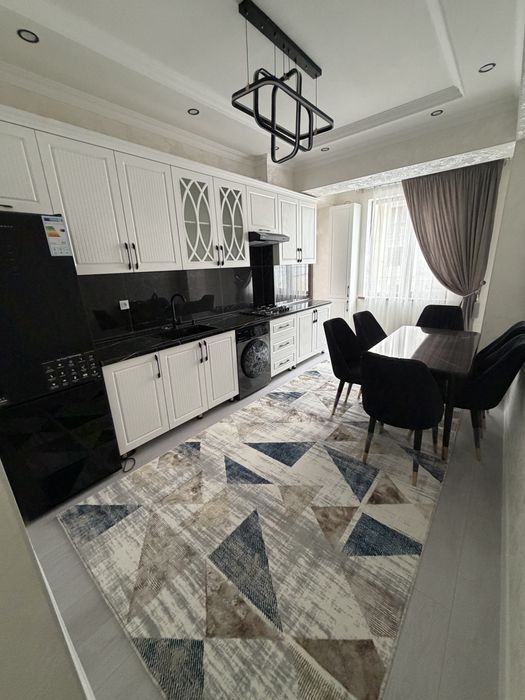 Продаётся 4х комнатная квартира (БЕЗ ГЛУХОЙ)