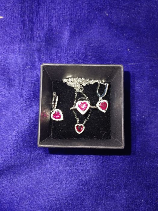 Набор серебро кулон , серьги и кольцо