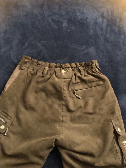 Vand pantaloni de vanatoare Pinewood