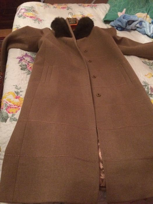 Срочно продам пальто!