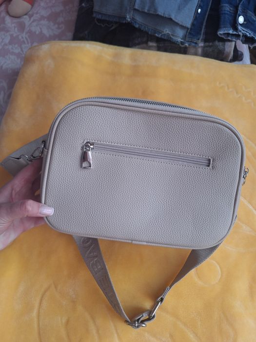 Чисто нова чанта THE TOTE BAG