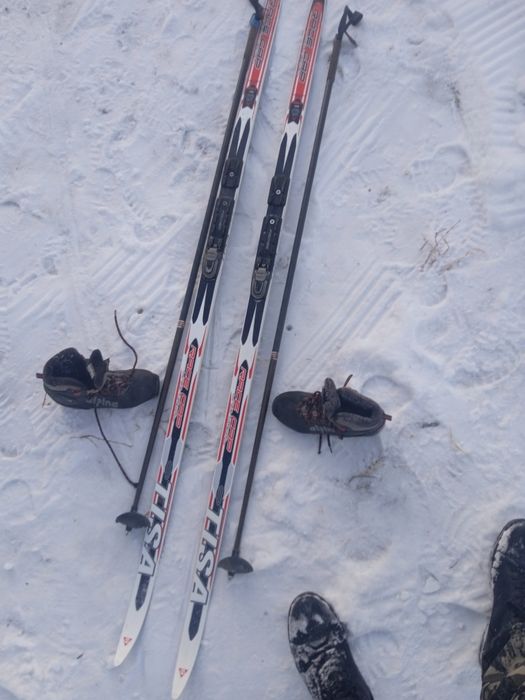 Продам комплект на пдростка