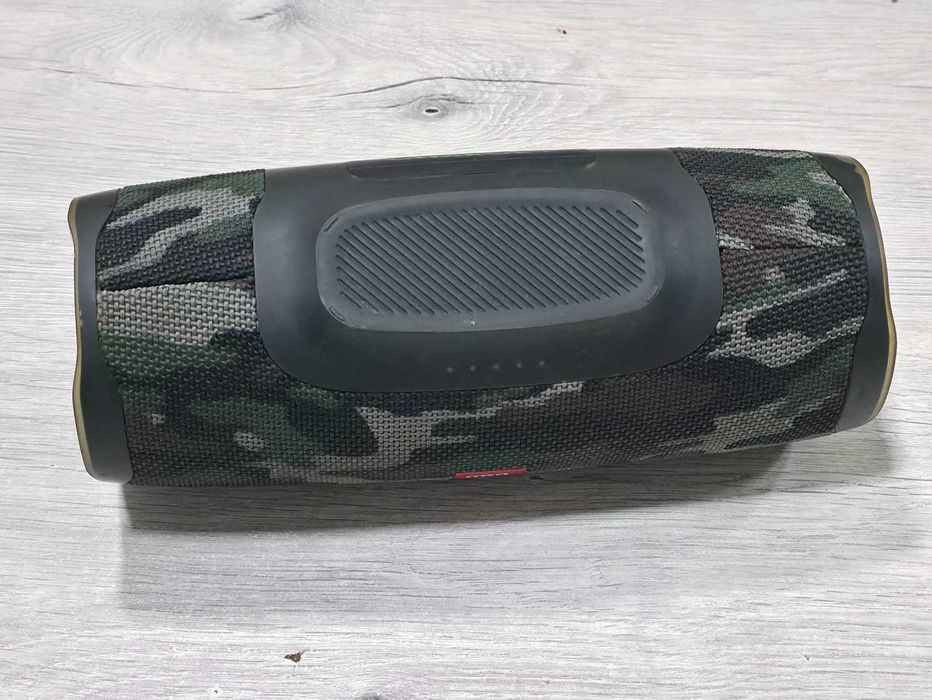 Bluetooth колона JBL Charge 4 камуфлаж