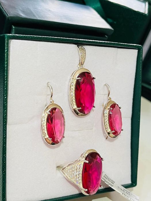 Комплект из серебра серьги, кольцо, кулон999проба