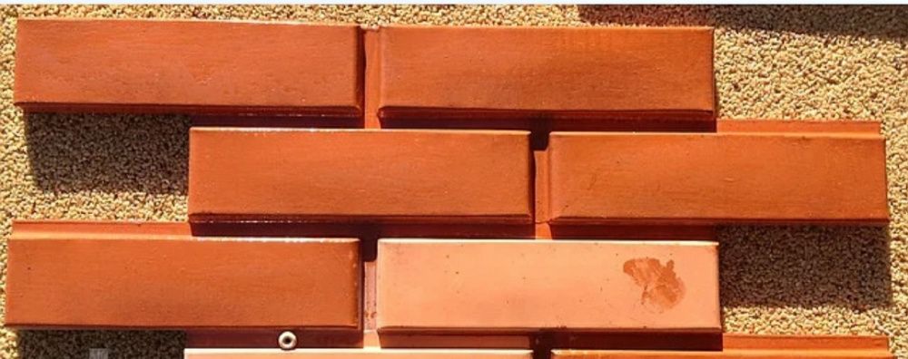 Пропитка для камень и кирпича мокрый эффект