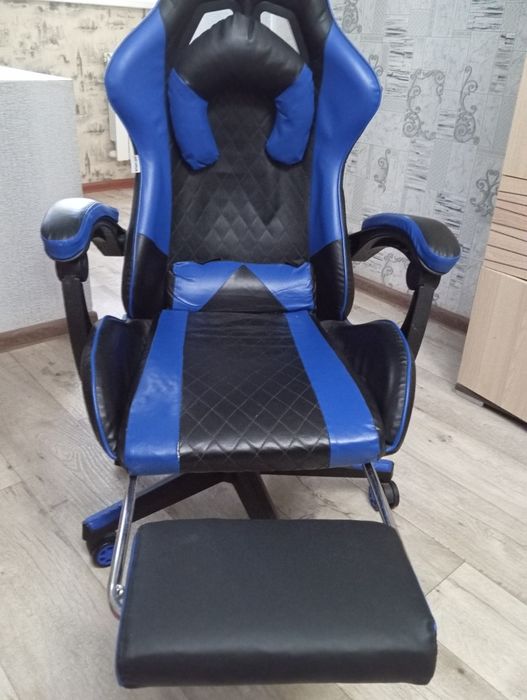 Продам игровое кресло
