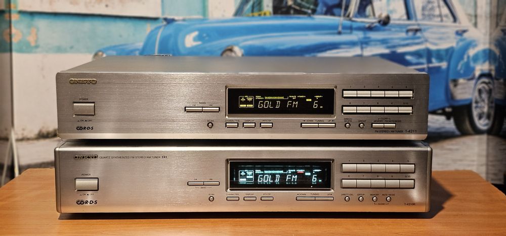 Tuner radio Onkyo T 4210 R sau T 4211 cu RDS