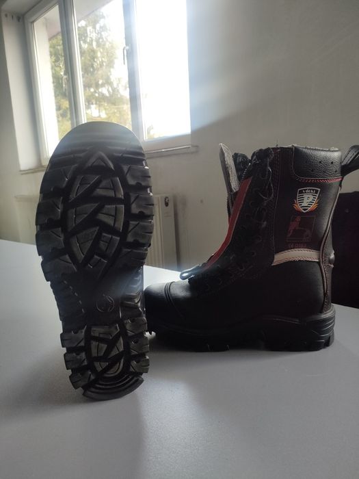 Bocanci de intervenție pompieri