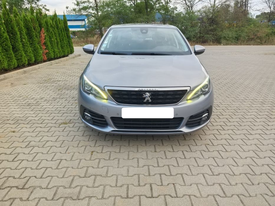 Peugeot 308 sw 1.5HDI 131kc EAT8 2018г