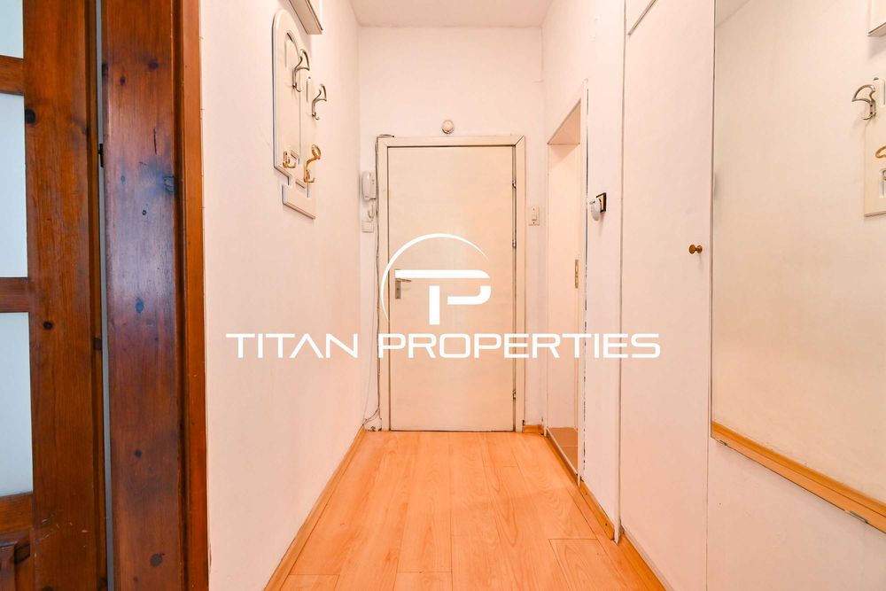 Дава се под наем Двустаен апартамент в София, Лозенец - 76 кв.м за 714 € - Снимка #18