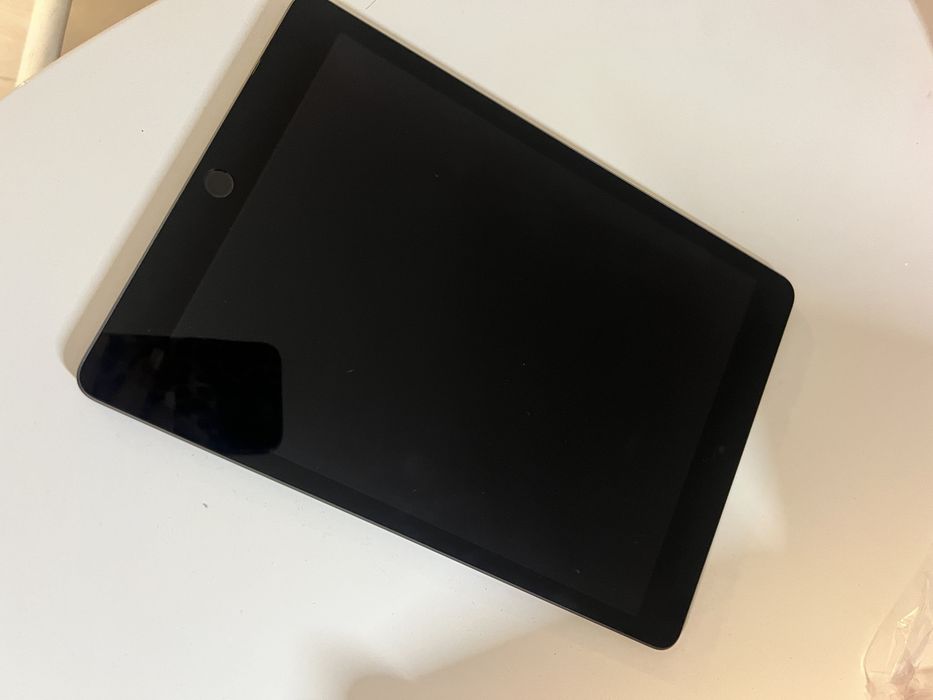 iPad 9 si Apple pencil