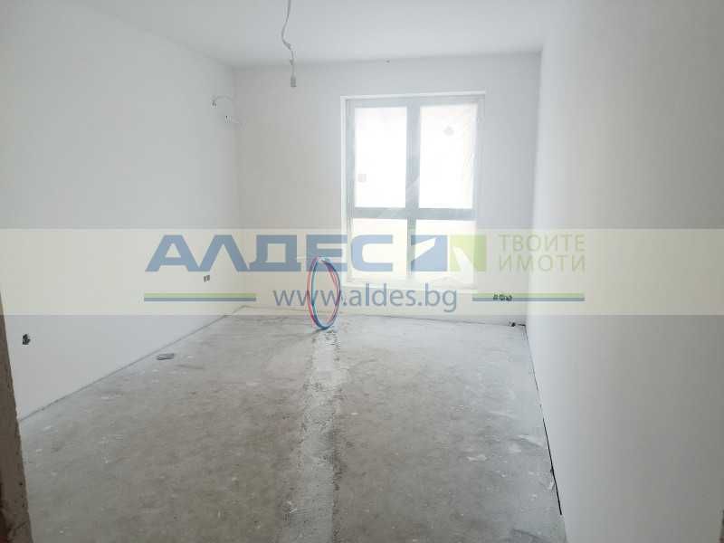 Чисто нов тристаен ап. в Красно Село!