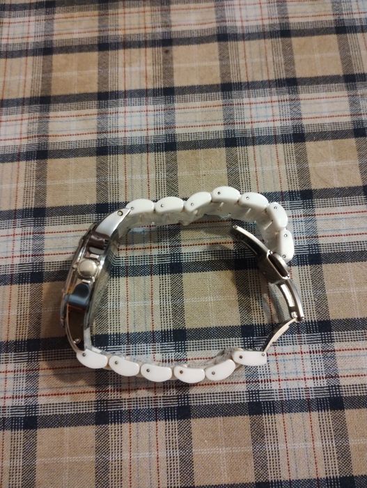 Дамски часовник "Anne Klein"