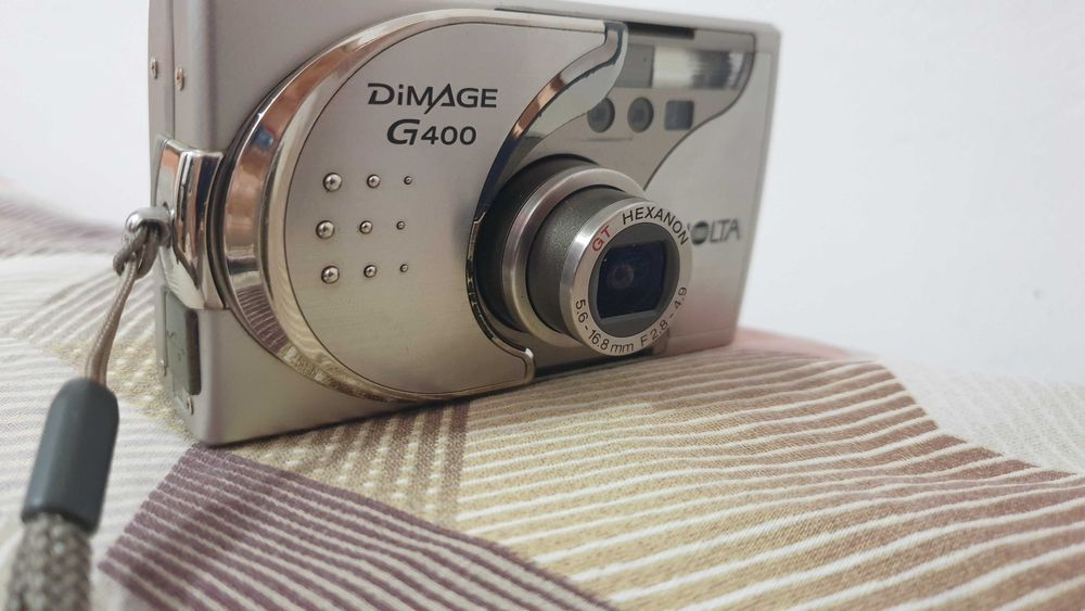 фотоапарат Minolta Dimage G400