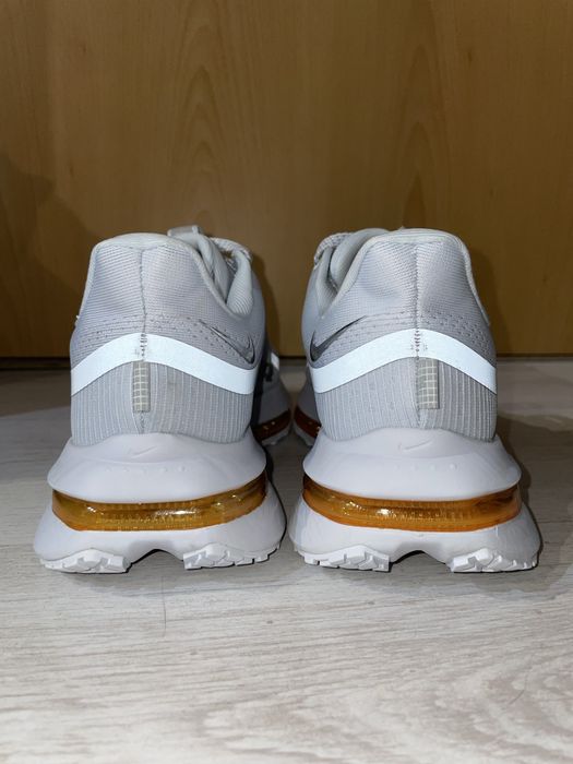 Nike Pegasus Premium
