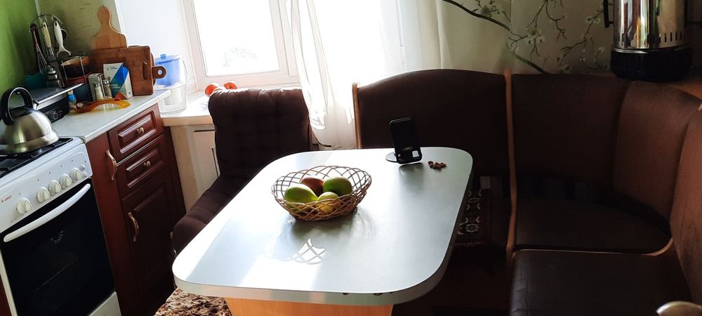 Кухонный уголок,