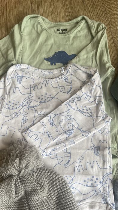 Lot marimea 68 nepurtate, noi fara eticheta.