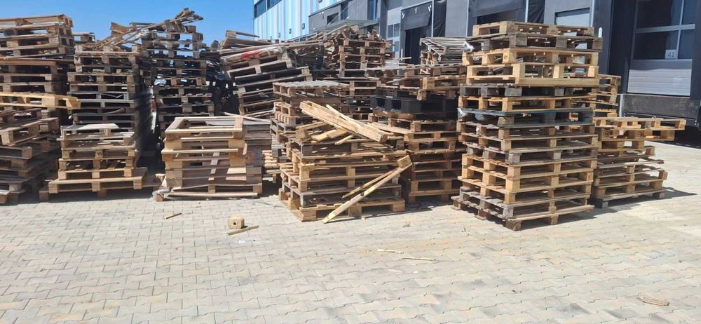 ПОДАРЯВАМ палета с различни размери