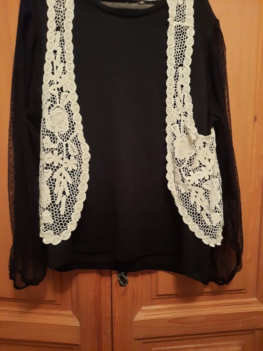 Frumoasa vesta dama din dantela de bumbac mărimea 40