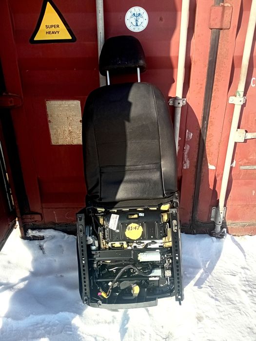 Переднее сиденье Volkswagen Passat B6