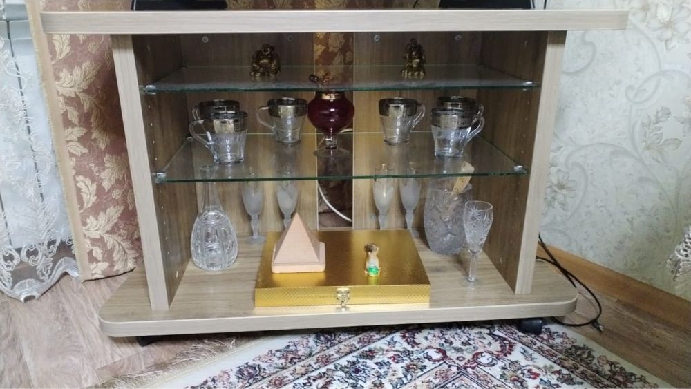 Тумба под телевизор