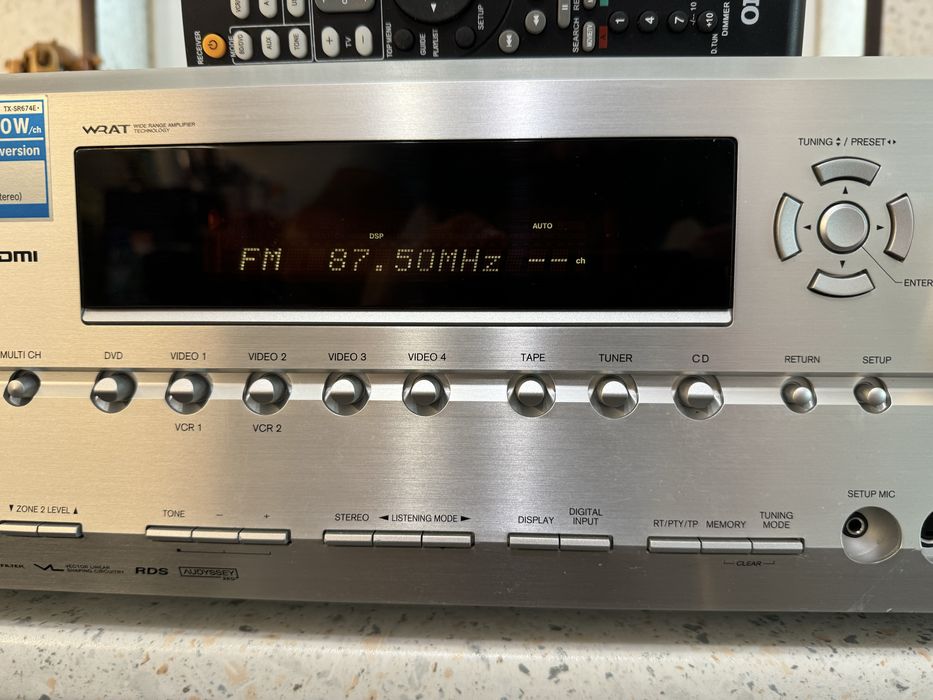 Onkyo TX-SR674e resiver