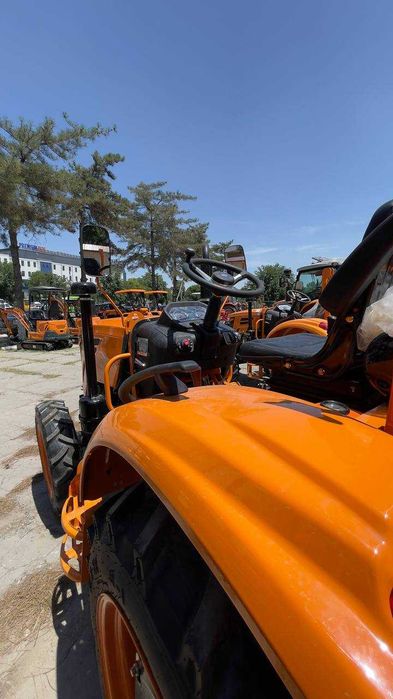 Traktor Chimgan GD 304