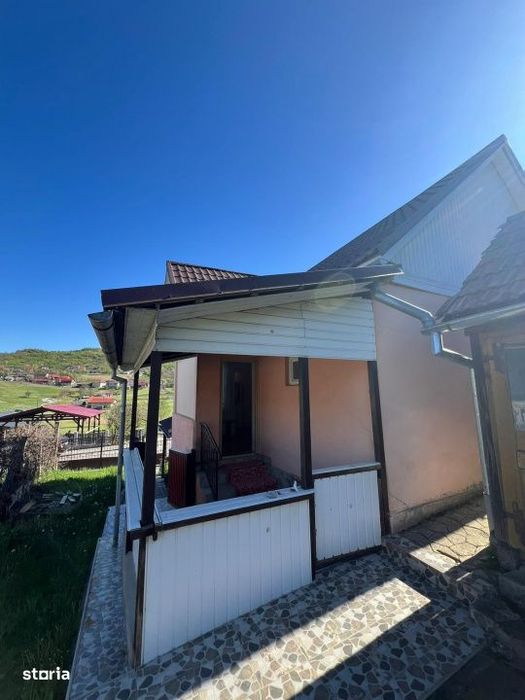 Casa in Ocna-Dej  |  Teren 1281 mp |  Toate utilitatile | Drum asfalta