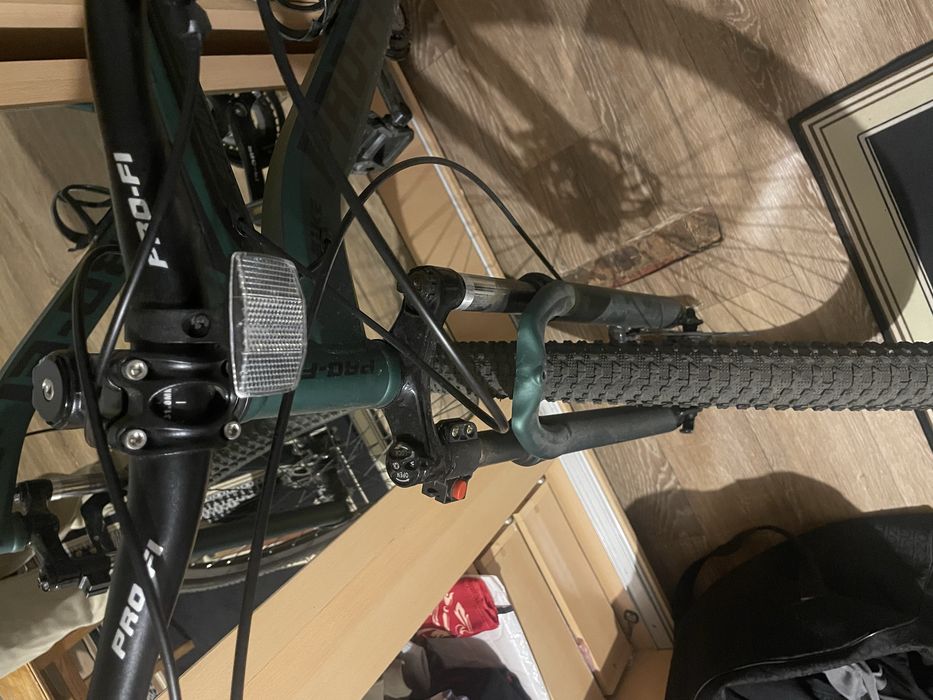 Велосипед гибрид(горный+городской)