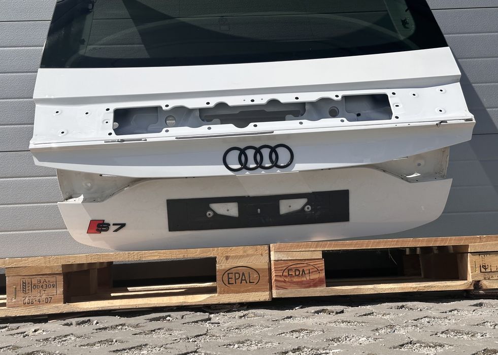 Заден капак AUDI A7 C8