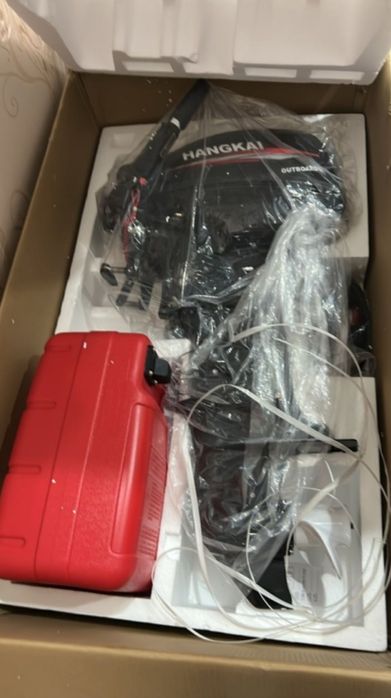 Лодка ПВХ с лодочным мотором