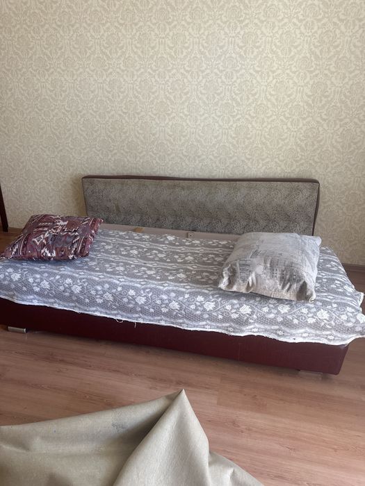 Отдам диван бесплатно самовывозом вашим