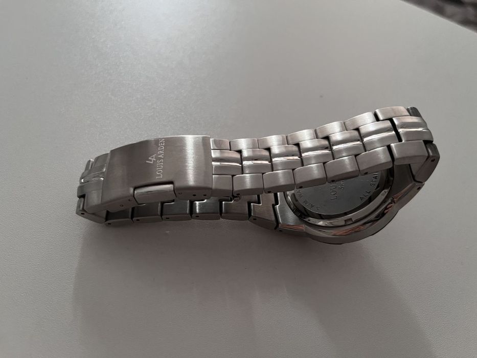 Часы бренд Louis Arden