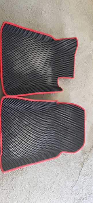 Полик на мерседес 210