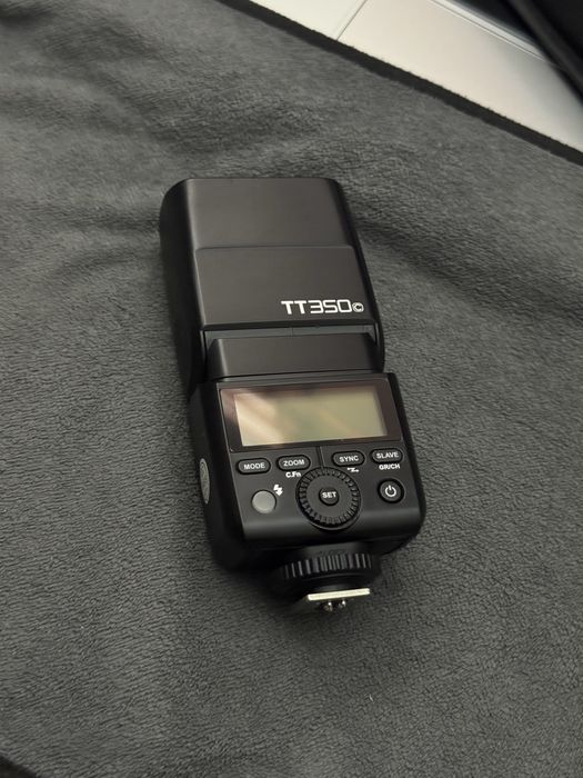 Продам фотовспышку Godox TT350C для Canon