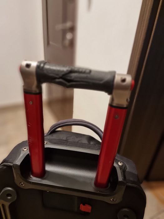 Troler the north face(nu american tourister)