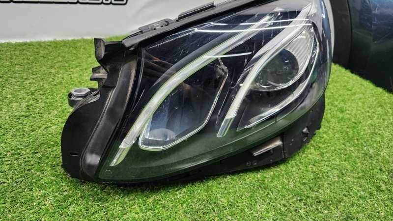 Фара LED Mercedes E W213 левая Лед