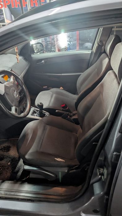 OPEL Astra 2004 — imagine 5