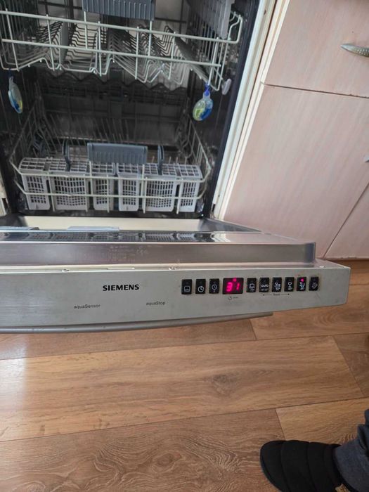 Съдомиялна SIMENS инокс