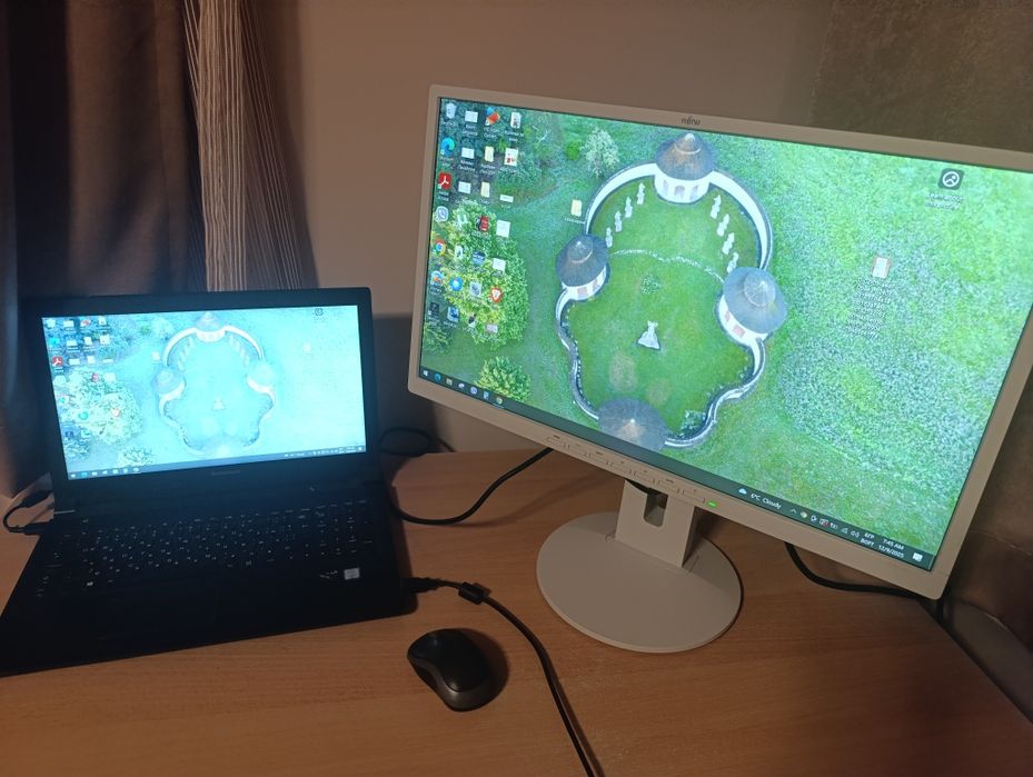 Монитор Fujitsu 24"   B24-8TE PRO като нов