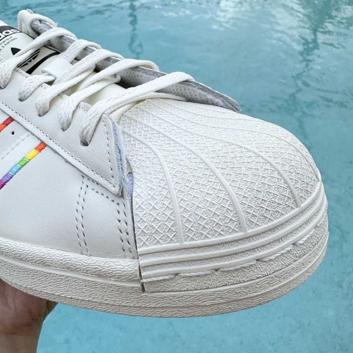 Adidas Superstar x Rich Mnisi nr 44 noi originali