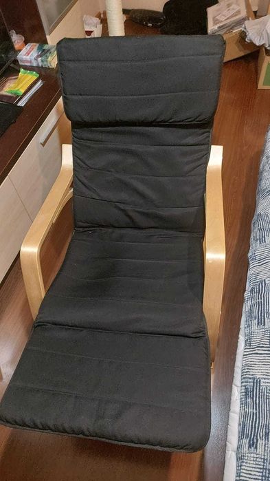 Fotoliu balansoar lemn prevazut cu husa textila, defect minor