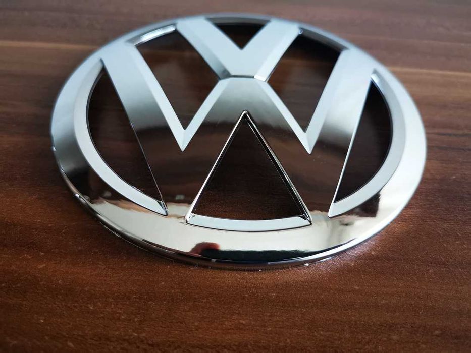 Предна емблема за Фолксваген VW Golf 7 / Голф 7